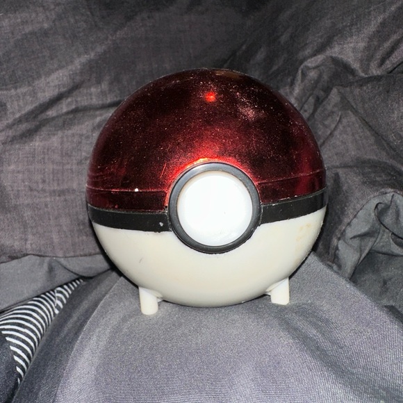 23k gold plated trading card//FINAL PRICE AND NEEDS TO BE SOLD ASAP! - Picture 2 of 6